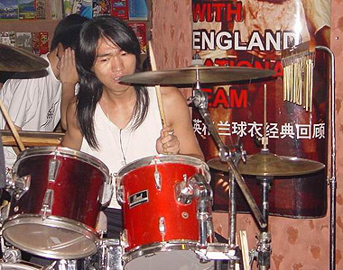 ファイル:Helebo 11.jpg