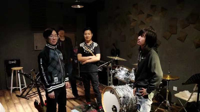 ファイル:Shiheng(shanghaishi) 11.jpg