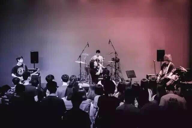 ファイル:Xiao2laijinjiajiu 11.jpg