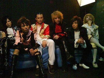 ファイル:Lip 11.jpg