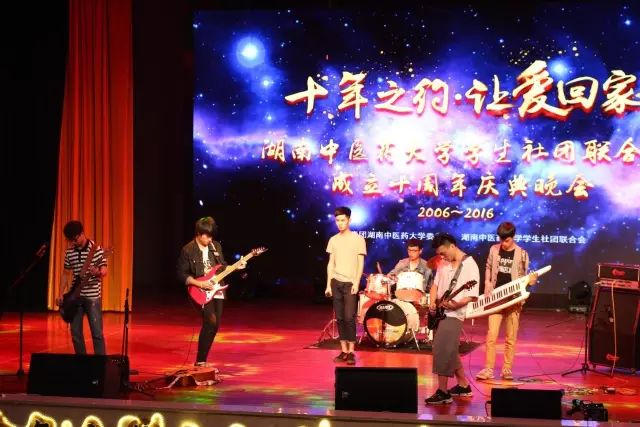 ファイル:Asipilinyuqingcheng 11.jpg