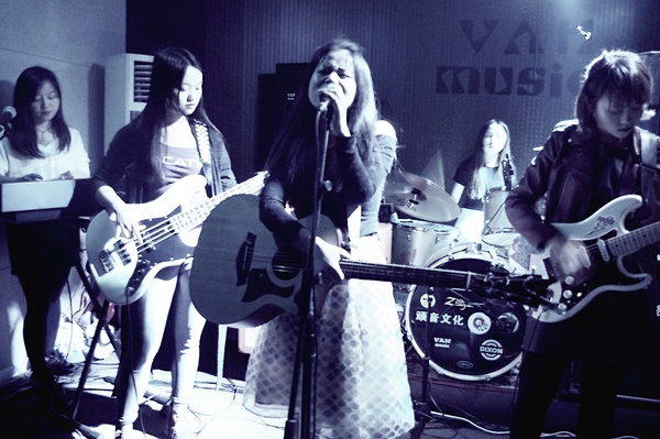 ファイル:Shana 11.jpg