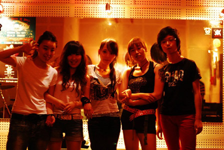 ファイル:Blackfox 11.jpg