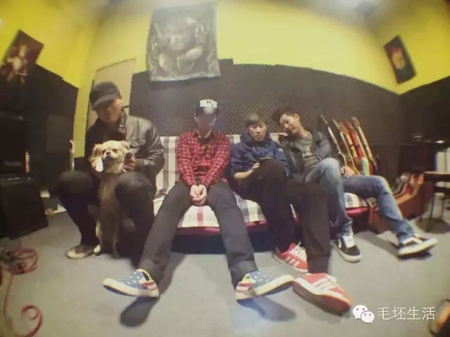 ファイル:Lostsunday 12.jpg