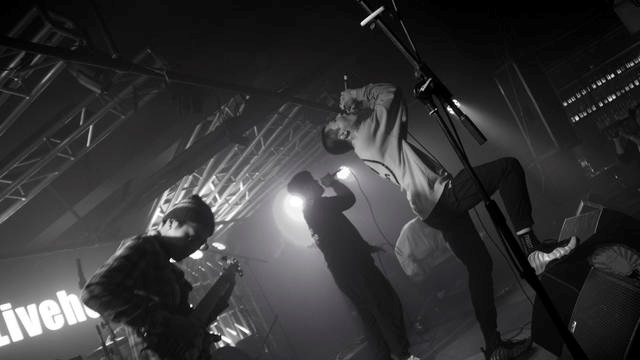 ファイル:Divorcefromreality 11.jpg