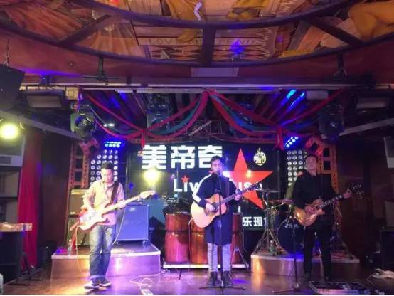 ファイル:Suliantuo 11.jpg