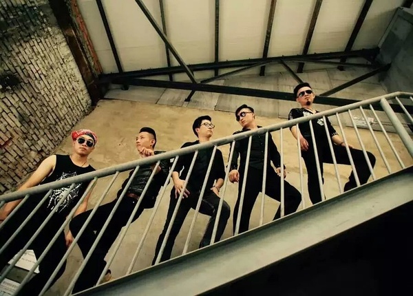 ファイル:Qingyuetuan 13.jpg