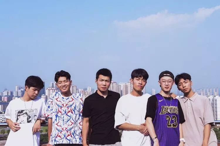 ファイル:Baohuguniang 12.jpg