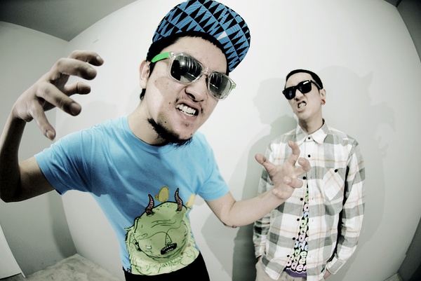 ファイル:Eatallensbrain 11.jpg