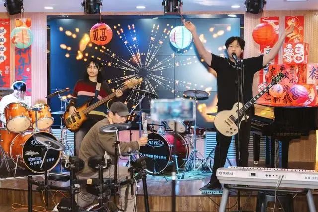 ファイル:Changpianpaidui(tianjinshi) 11.jpg