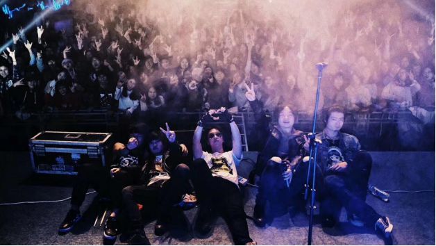 ファイル:Jiupige 11.jpg