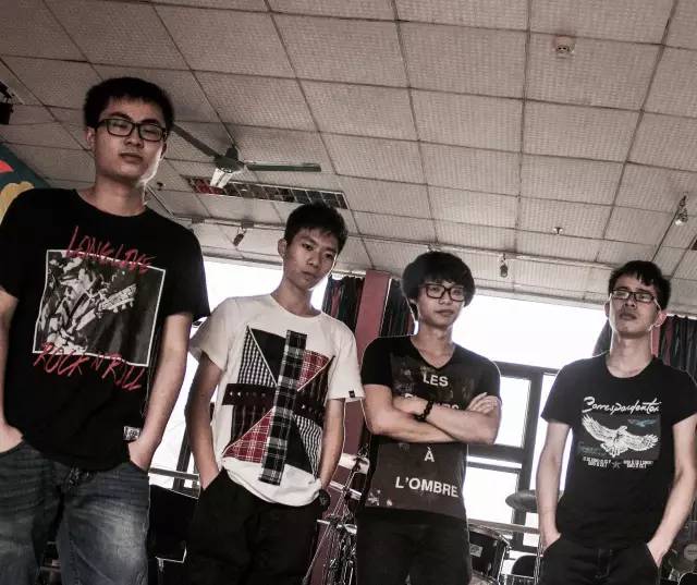 ファイル:H2o(guangzhoushi) 11.jpg