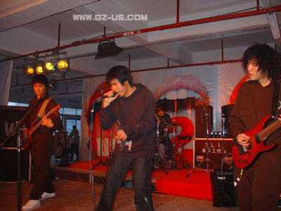 ファイル:Slavetomistery 11.jpg