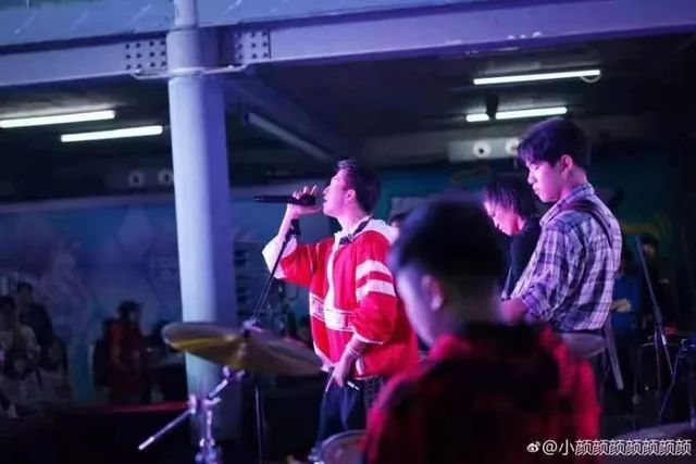 ファイル:Chuantongyineng 11.jpg