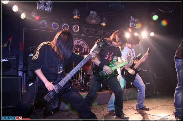 ファイル:Sinve 11.jpg