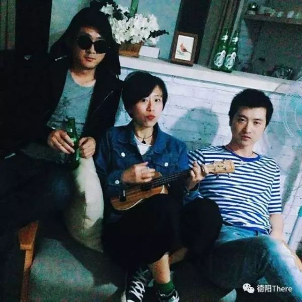 ファイル:Bloom 11.jpg