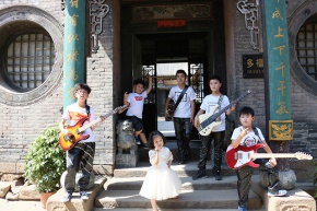 Yuedabaobeixiongdi 12.jpg