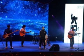 Baitaihengshengduliyinyue 11.jpg