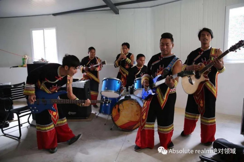 ファイル:Huluzuhe 11.jpg