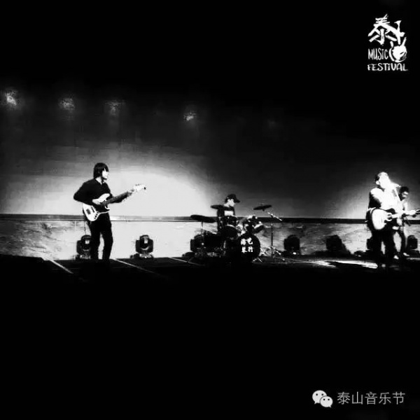 ファイル:Weilanqingchun 11.jpg