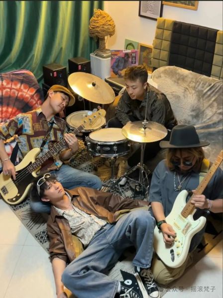 ファイル:Luanquan 11.jpg