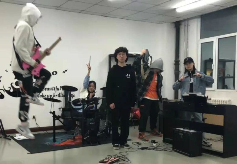 ファイル:Shr 11.jpg