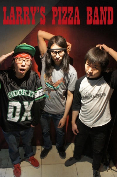 ファイル:Larryspizza 14.jpg