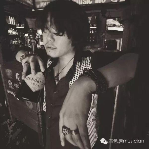 ファイル:Zhongjianbin 13.jpg