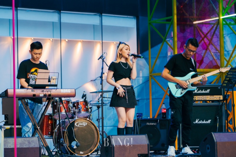 ファイル:Fly(2020nian) 11.jpg