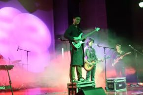 Zhongjiafenghua 11.jpg