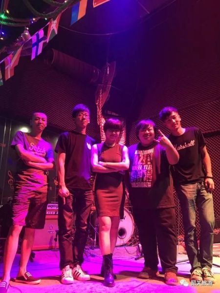 ファイル:Doublev 11.jpg