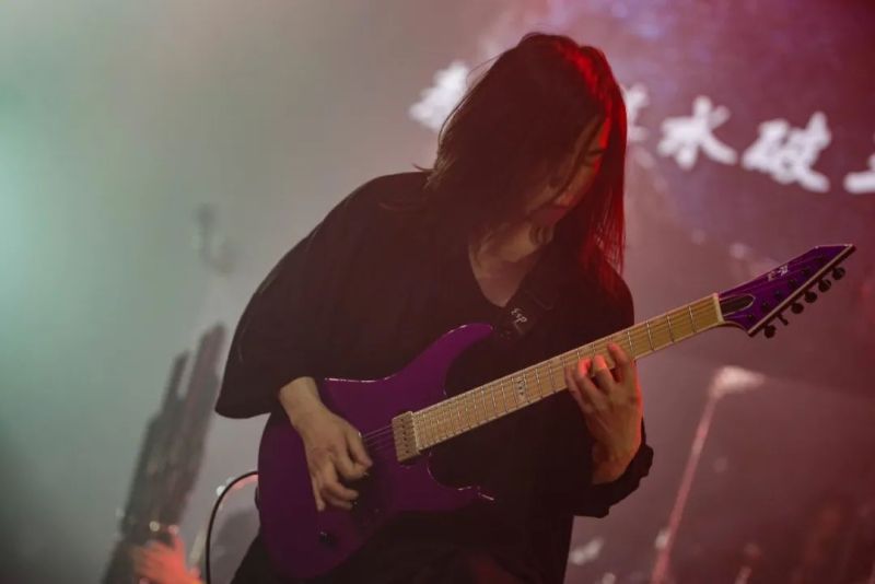 ファイル:Zhangqing 11.jpg