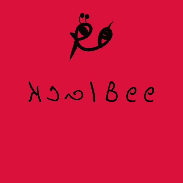 ファイル:Blackbee 11.jpg