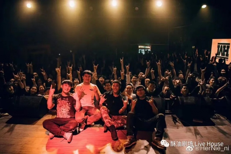 ファイル:Zhongshi 11.jpg