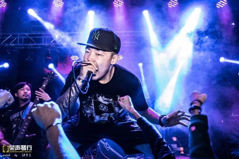 ファイル:Serentyofsuffering 11.jpg