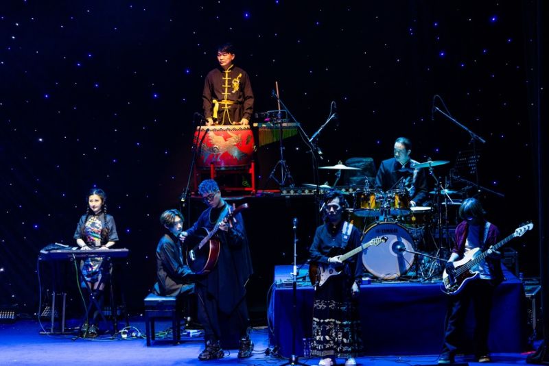 ファイル:Chaoyueqidian 13.jpg