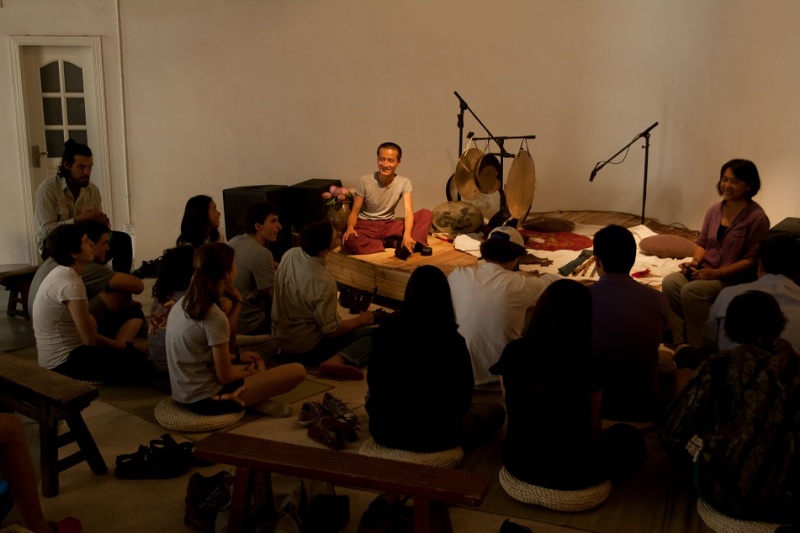 ファイル:Hui(group) 12.jpg