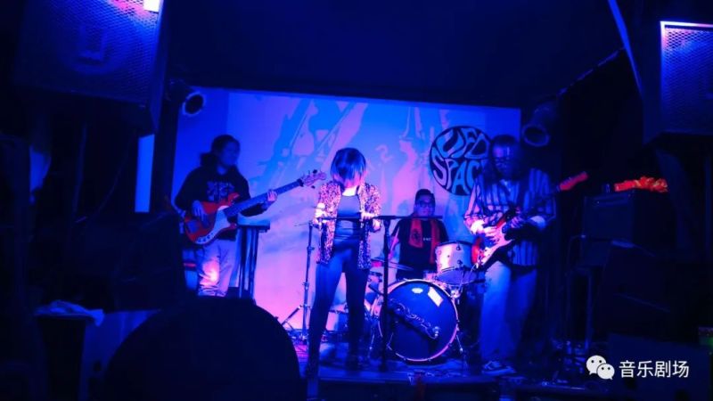 ファイル:Zuomengxique 11.jpg