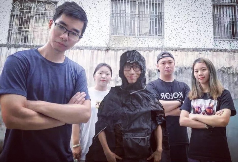 ファイル:Cousin 11.jpg