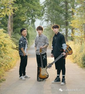 Fengkuangbashi 11.jpg