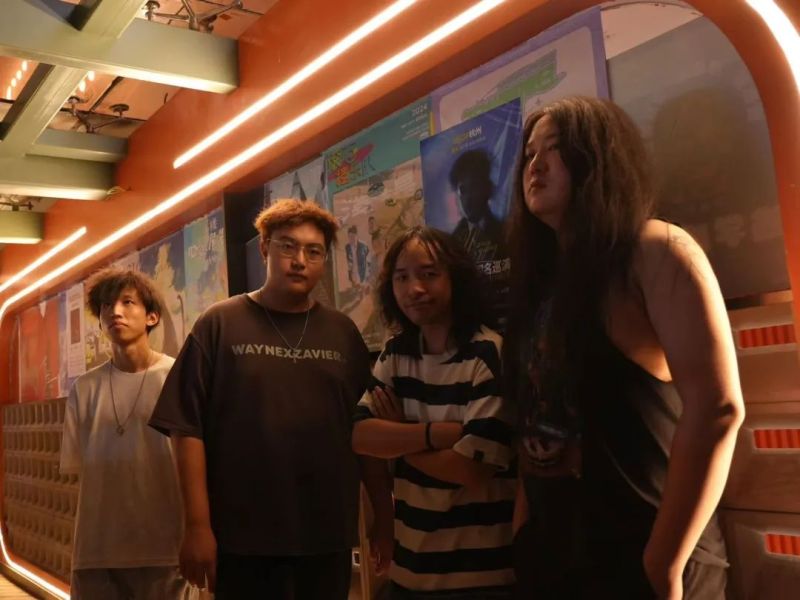 ファイル:Lastparty 11.jpg