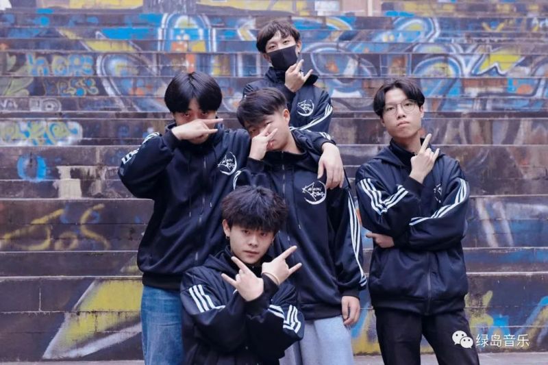 ファイル:Kaluozi 11.jpg