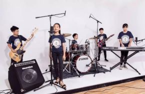 Yinxiongxianfengdui 11.jpg