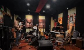 Zhoumobuxiangguozai 11.jpg