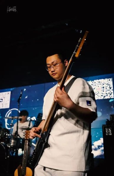 ファイル:Hexiaoqiu 11.jpg