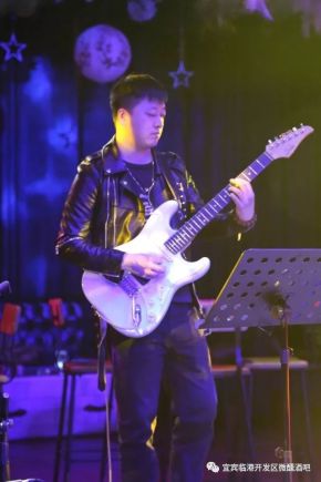 Liangzhiqiang 11.jpg