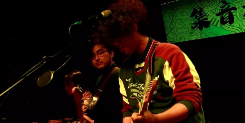 ファイル:Slowblues 11.jpg