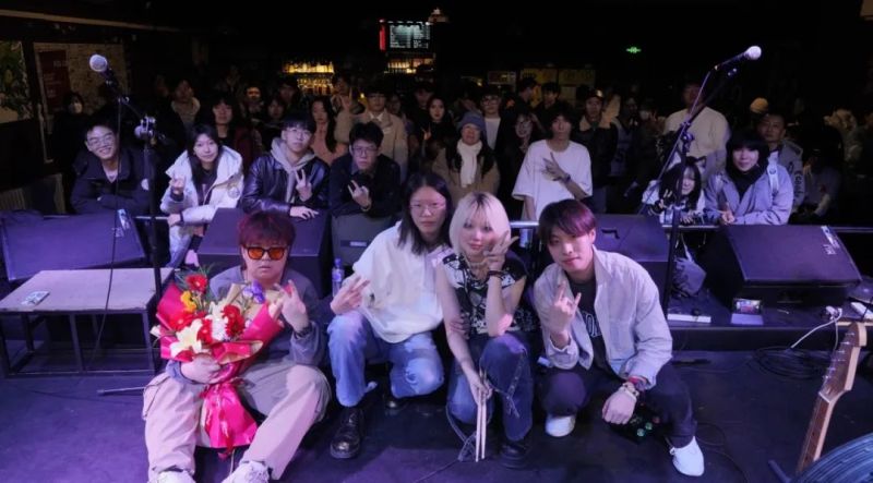 ファイル:Besaved 12.jpg