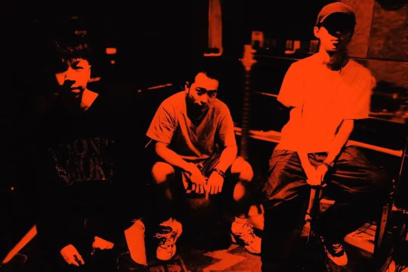 ファイル:Laoshifenzi 11.jpg