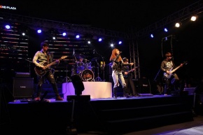 Seven(guangzhoushi) 11.jpg